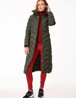 Bernardo Fashions Chevron City Long Puffer Coat>Women Heavy Winter Coats