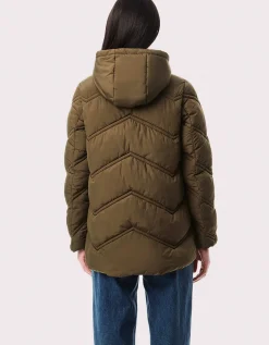 Bernardo Fashions Classic Chevron Puffer Jacket>Women Jackets