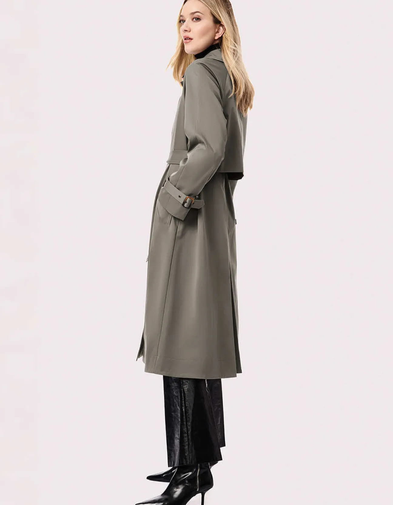 Bernardo Fashions Getaway Belted Long Rain Coat>Women Rain Or Shine