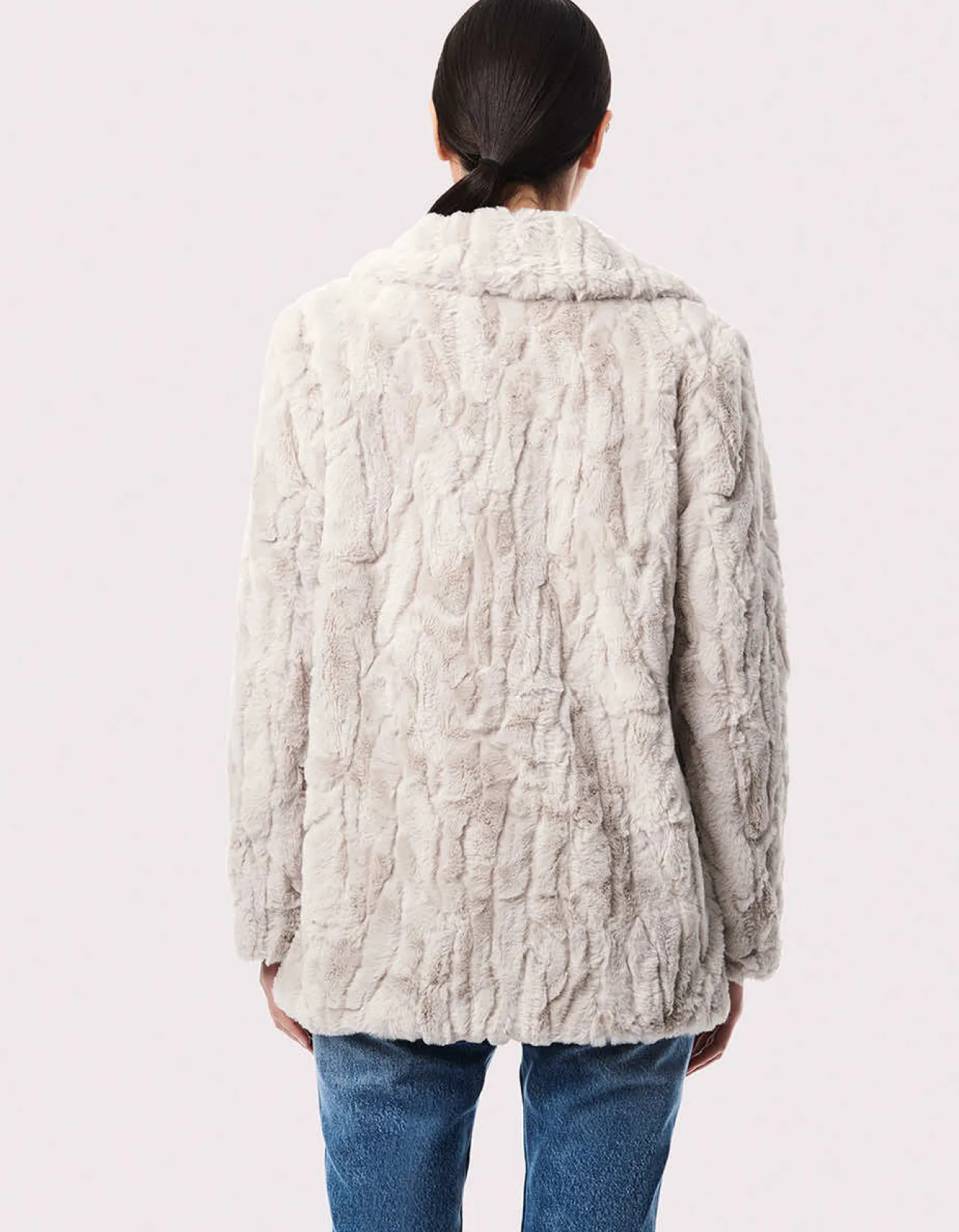 Bernardo Fashions Hygge Chic Vegan Fur Jacket>Women Vegan Fur