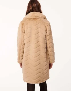 Bernardo Fashions Zigzag Vegan Fur Coat>Women Vegan Fur